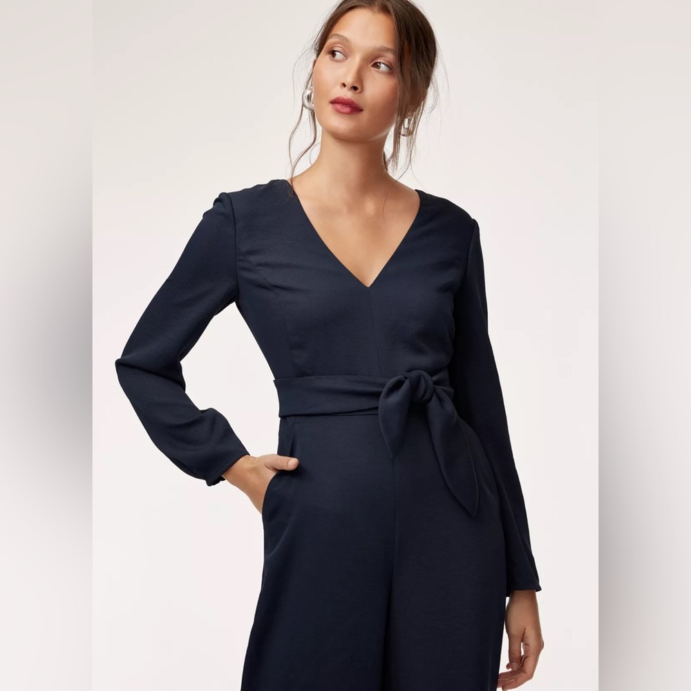 SOLD - Aritzia Wilfred | Ecoutement Jumpsuit | Navy | Size 4 - Picture 3 of 12